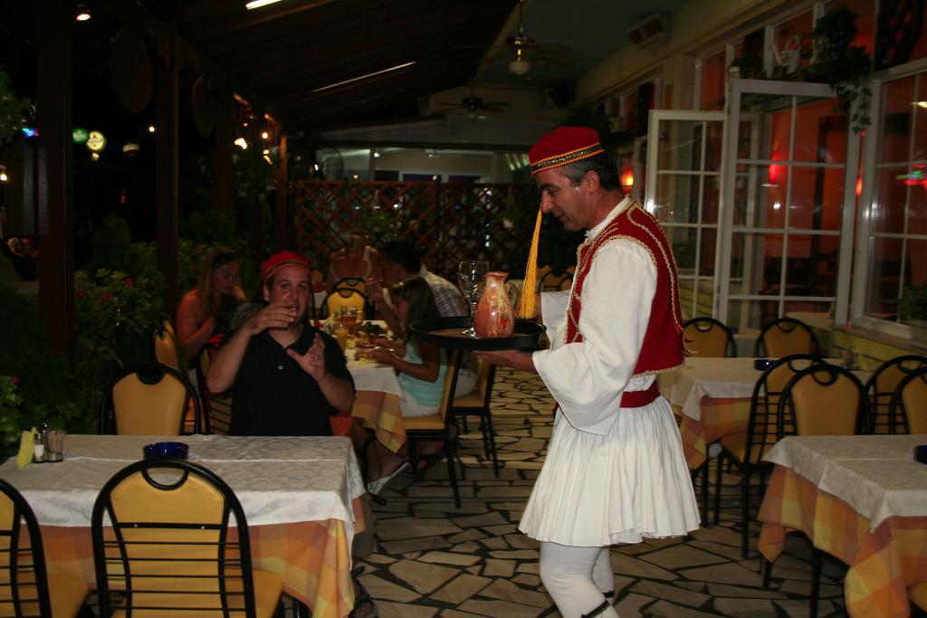 Hotel White Rose Beach Olympiaki Akti Bagian luar foto