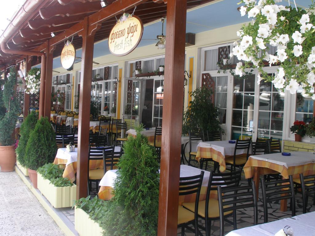 Hotel White Rose Beach Olympiaki Akti Bagian luar foto